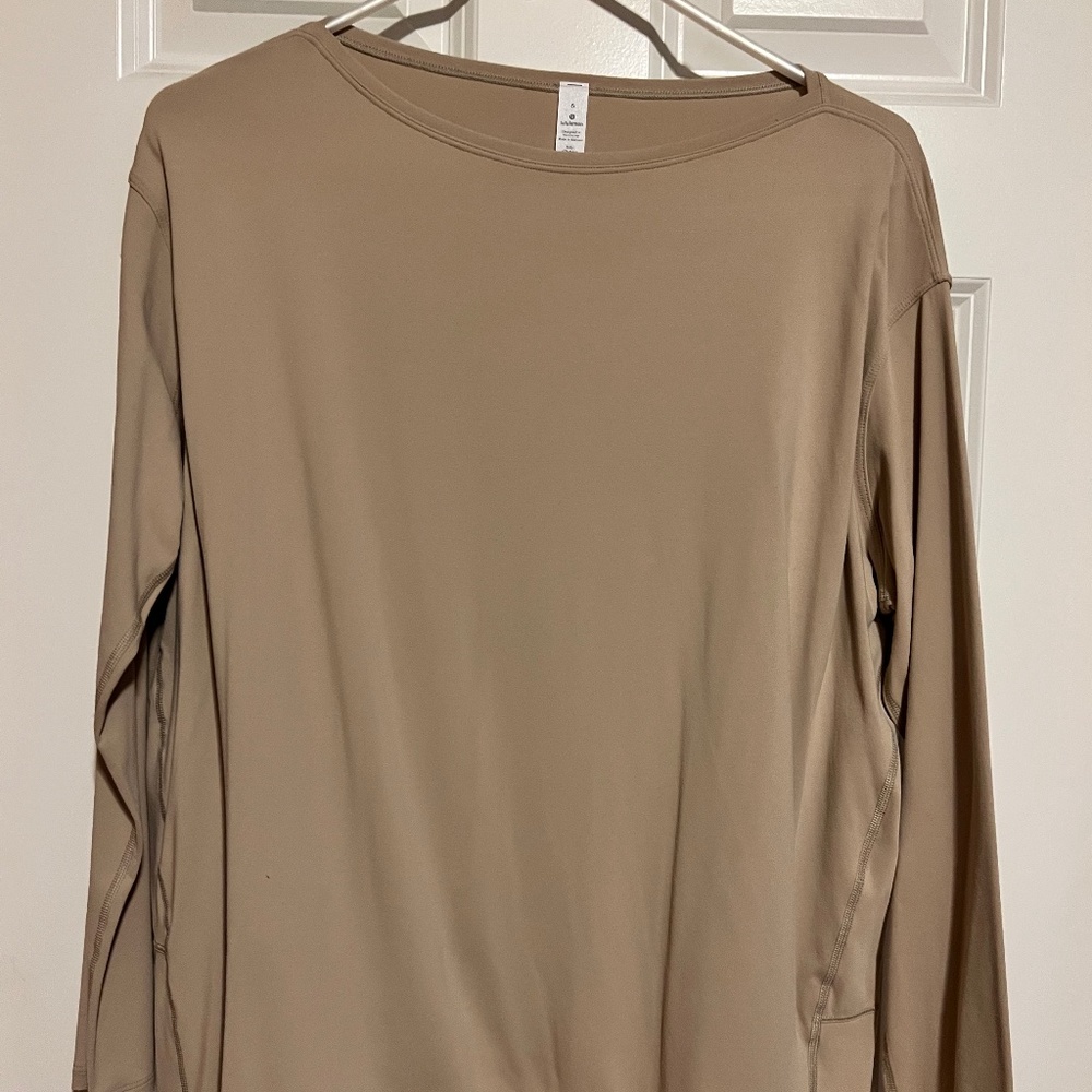 Lululemon Back in Action Long Sleeve Shirt